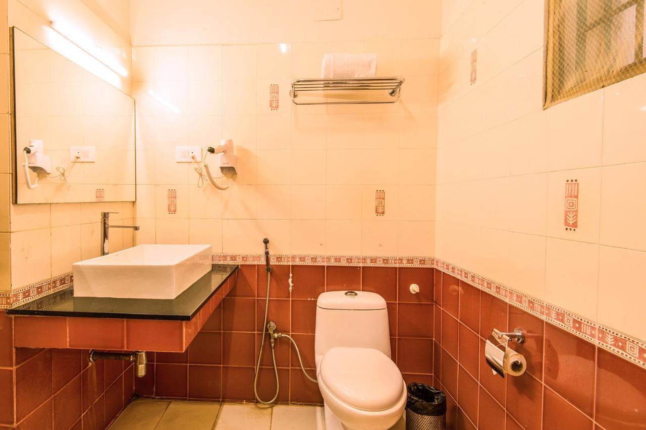 צ'נאי Fabhotel Blossoms Service Apartment - T Nagar מראה חיצוני תמונה
